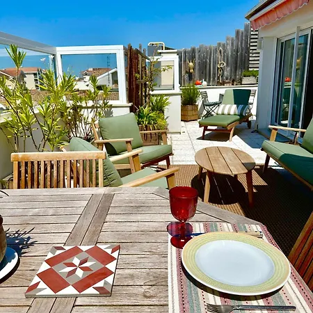 Centre - Roof - Terrasse - Climatisation